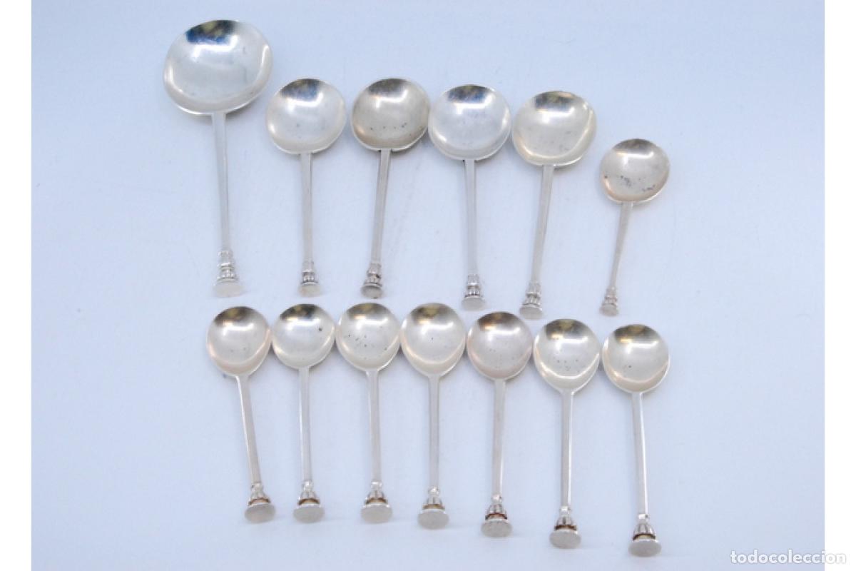 Antig&uuml;edades: Juego de 13 cucharas - Foto 4