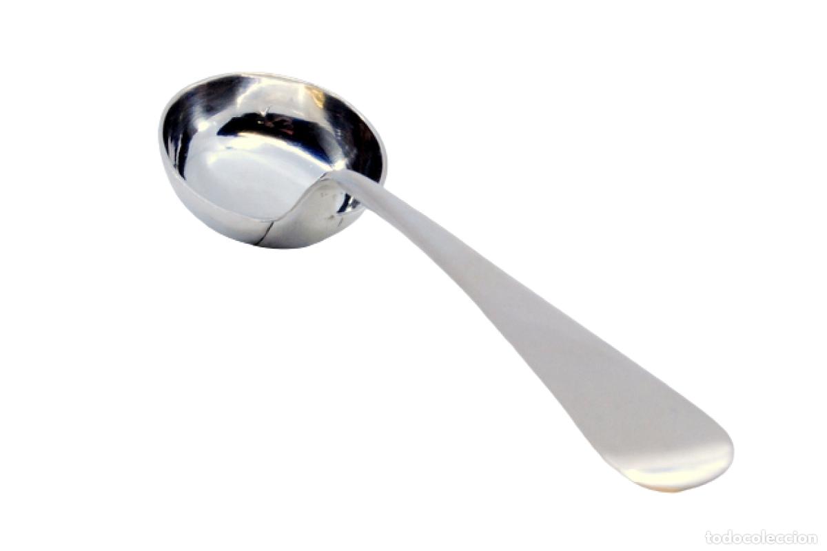 Antig&uuml;edades: cuchara de az&uacute;car de plata