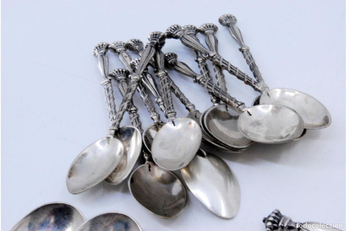 Antig&uuml;edades: Juego de 37 piezas de cuberter&iacute;a de plata. - Foto 10