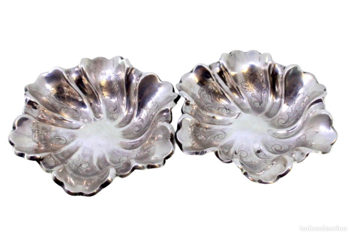 Antiques: Par de soportes para anillos de plata