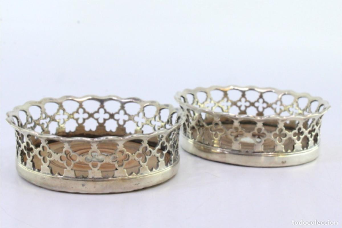 Antig&uuml;edades: Juego de posavasos de platas - Foto 3