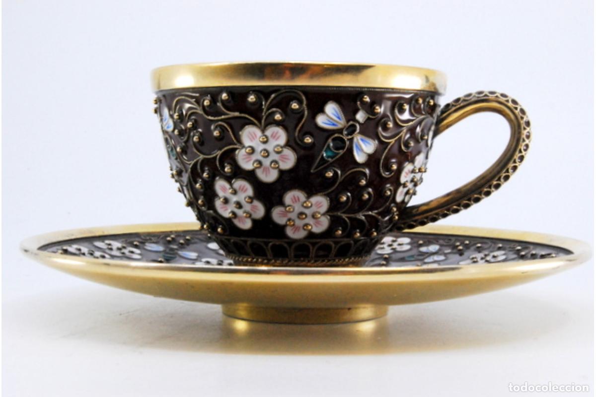 Antig&uuml;edades: Taza y platillo, de plata. - Foto 8