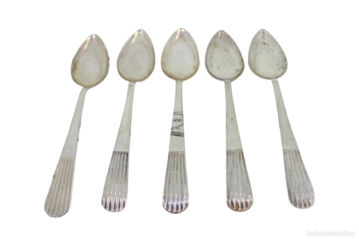 Antiquit&eacute;s: Juego de 5 cucharillas de caf&eacute; de plata