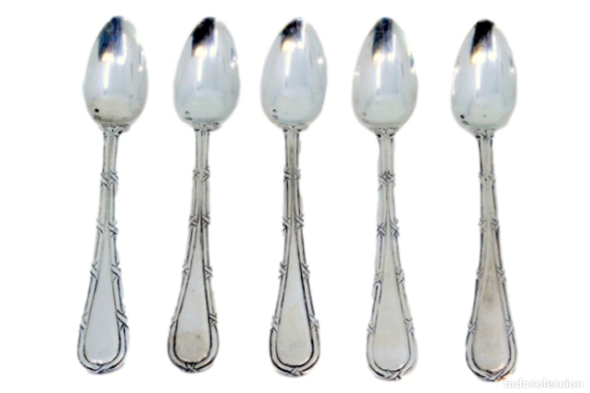 Antiguidades: Juego de 5 cucharillas de plata