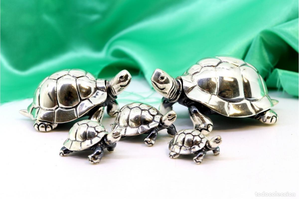 Antig&uuml;edades: Juego de 5 tortugas de platas - Foto 2