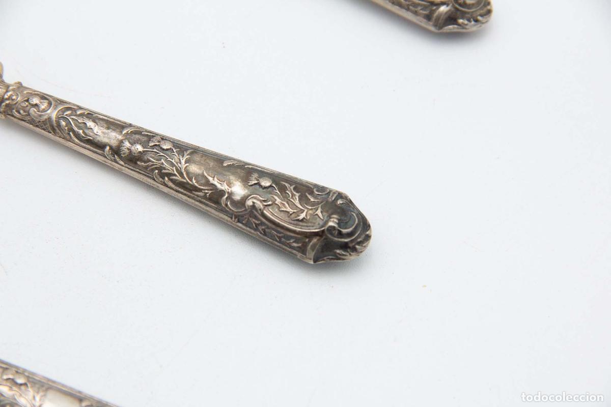 Antig&uuml;edades: Juego de cucharas de postre, de plata. - Foto 2