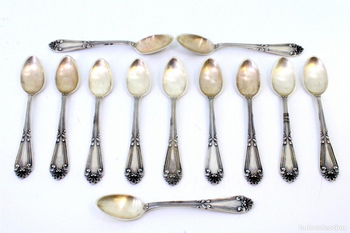Antig&uuml;edades: Juego de 12 cucharillas de plata - Foto 2