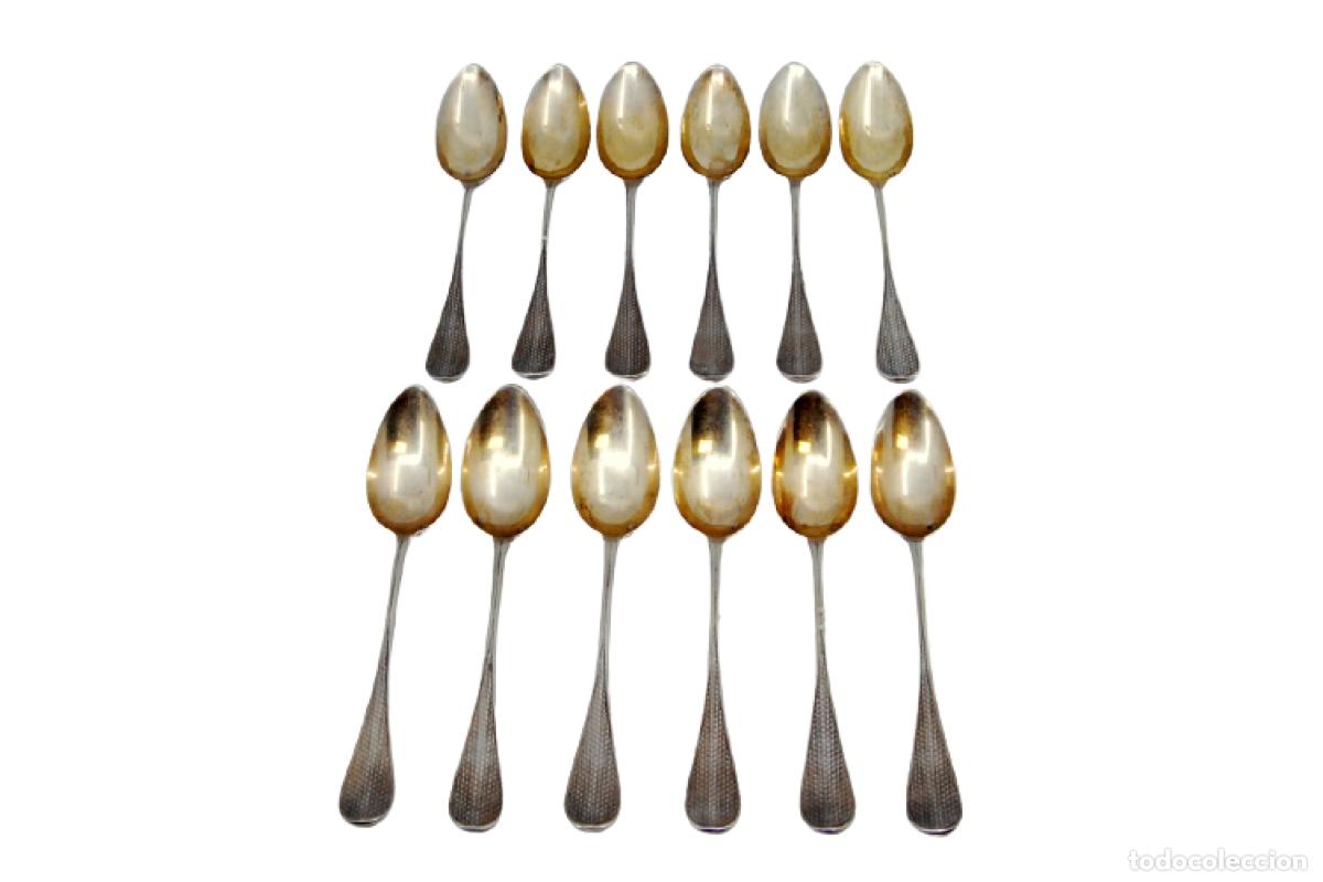 Antiques: Juego de 12 cucharillas de caf&eacute;, de plata ba&ntilde;ada en oro.