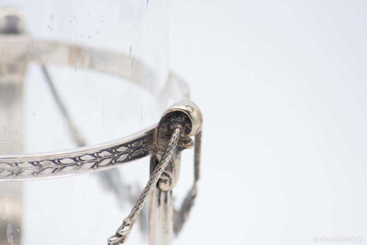 Antig&uuml;edades: Candelabro de mano, en plata - Foto 2