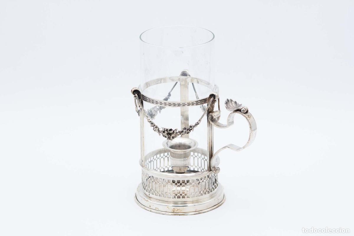 Antig&uuml;edades: Candelabro de mano, en plata