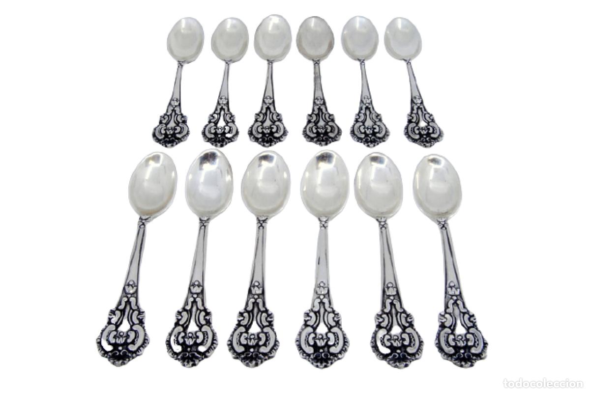Antig&uuml;edades: Juego de 12 cucharillas de plata