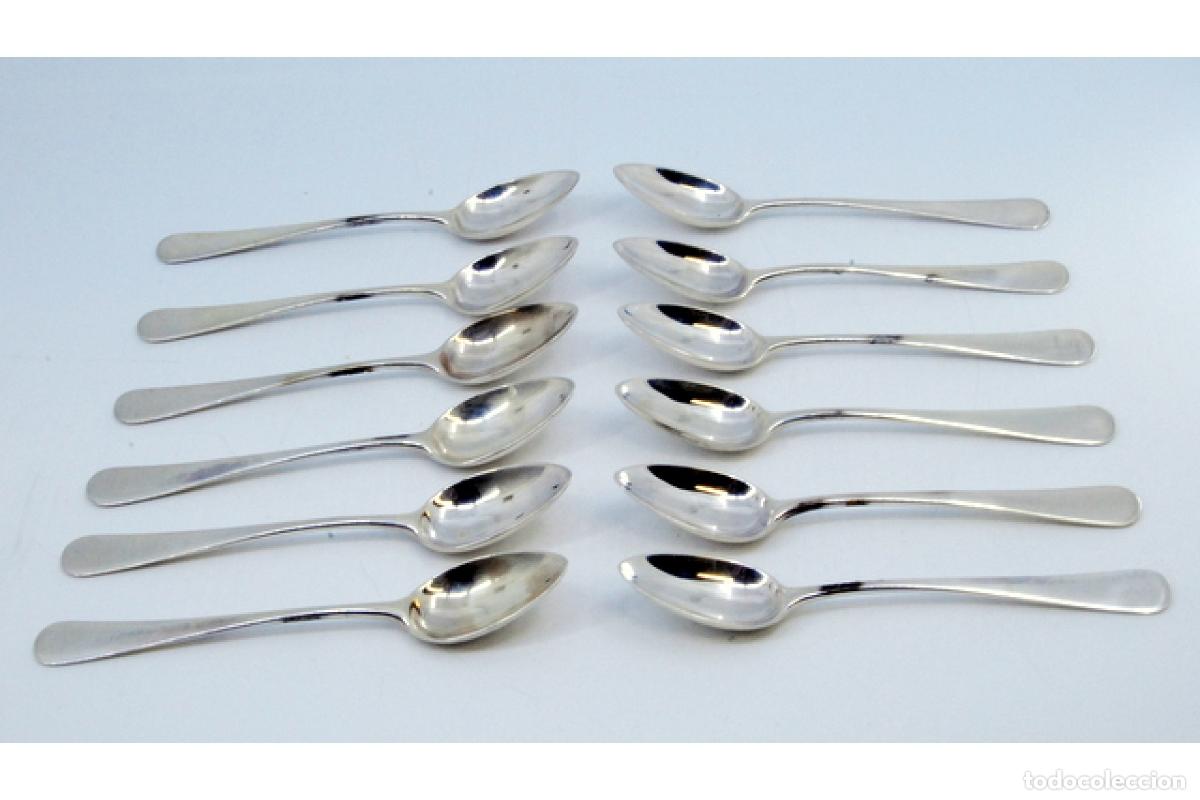 Antig&uuml;edades: Juego de 12 cucharillas de plata - Foto 3
