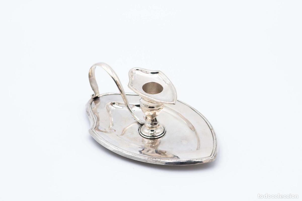 Antig&uuml;edades: Candelabro de mano, en plata - Foto 1
