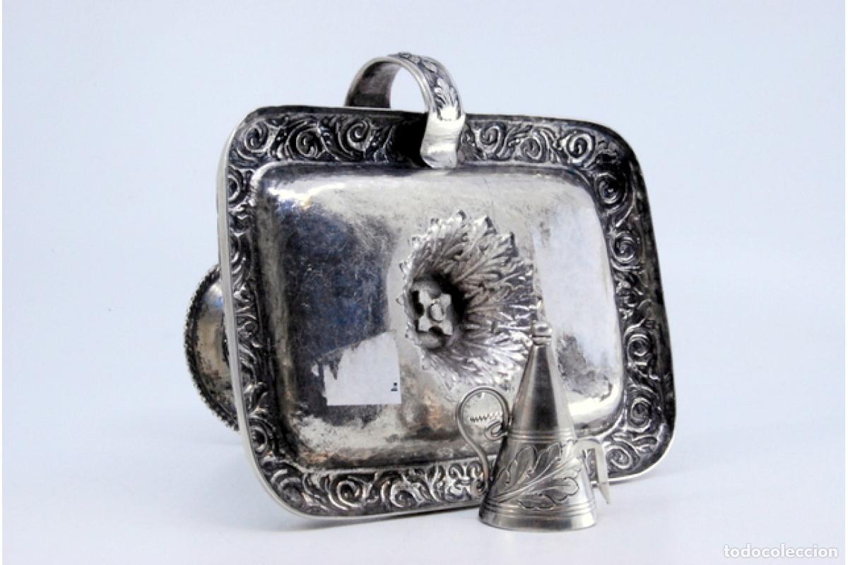 Antig&uuml;edades: Candelabro de mano, en plata - Foto 3