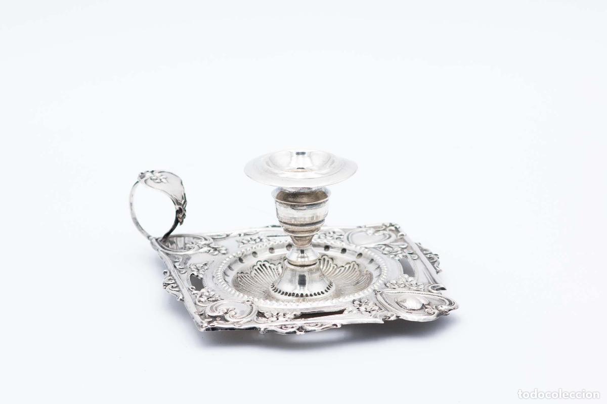 Antig&uuml;edades: Candelabro de mano, en plata - Foto 1