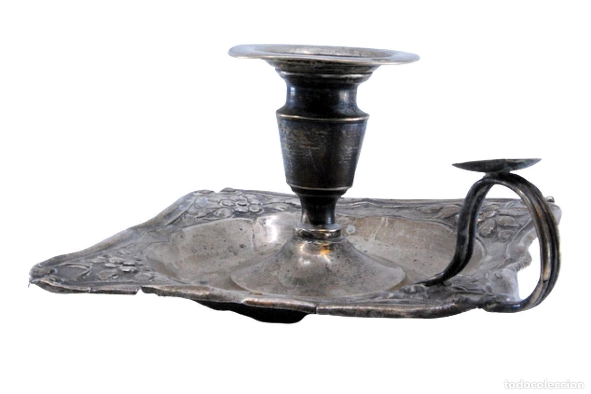 Antig&uuml;edades: Candelabro de mano, en plata - Foto 1