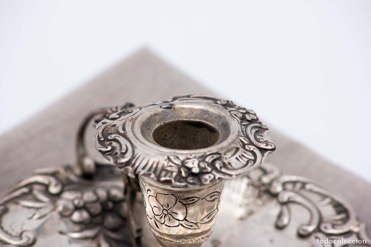 Antig&uuml;edades: Candelabro de mano, en plata - Foto 3