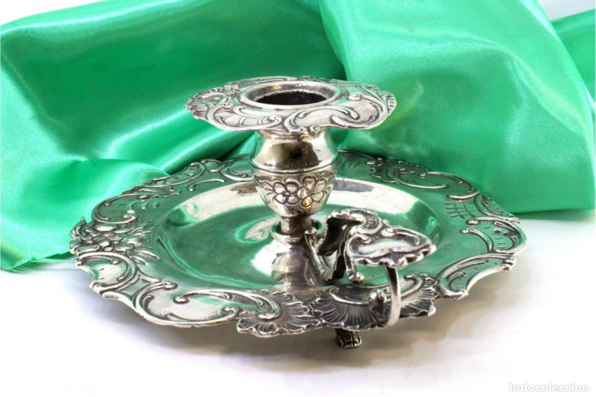 Antig&uuml;edades: Candelabro de mano, en plata - Foto 1