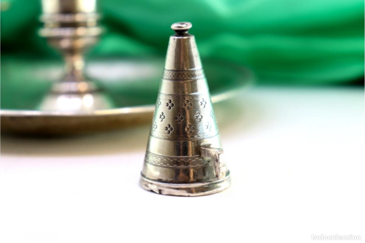 Antig&uuml;edades: Candelabro de mano, en plata - Foto 2