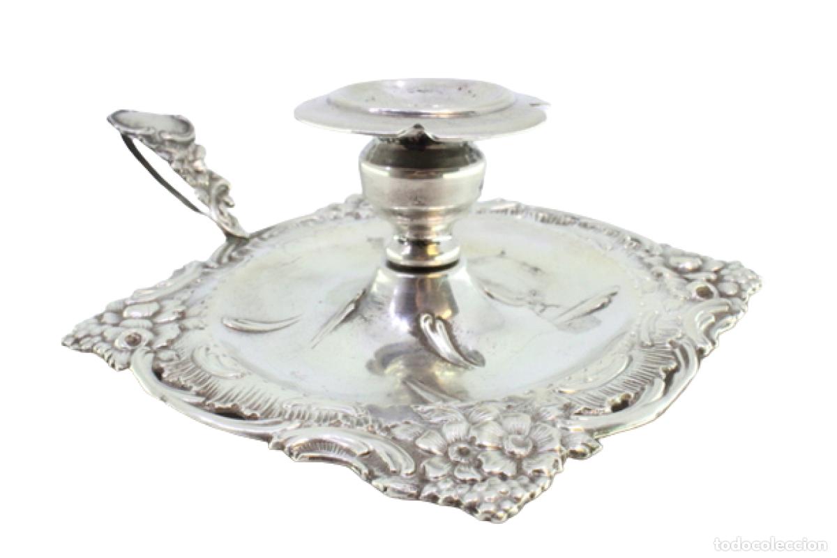 Antig&uuml;edades: Candelabro de mano, en plata - Foto 1
