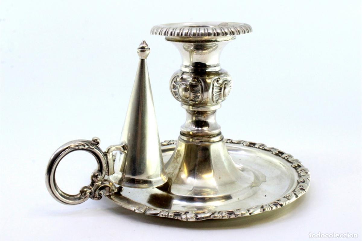 Antig&uuml;edades: Candelabro de mano, en plata - Foto 2