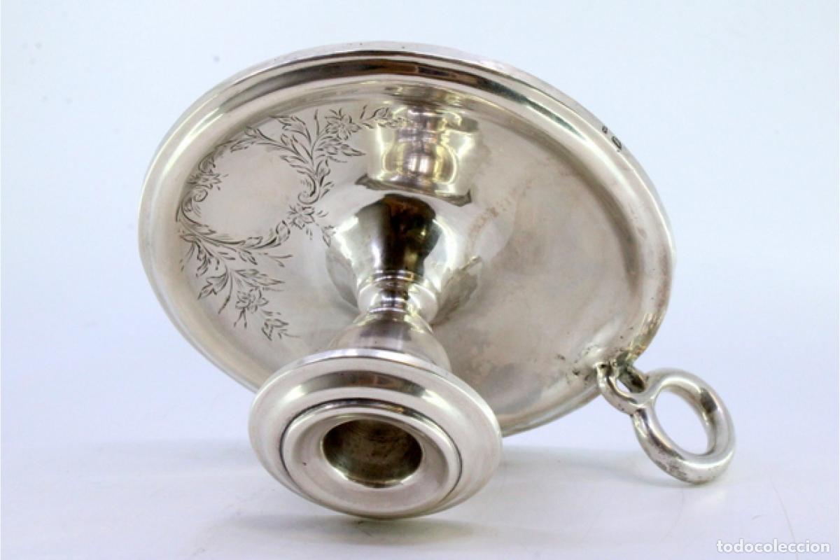 Antig&uuml;edades: Candelabro de mano, en plata - Foto 2