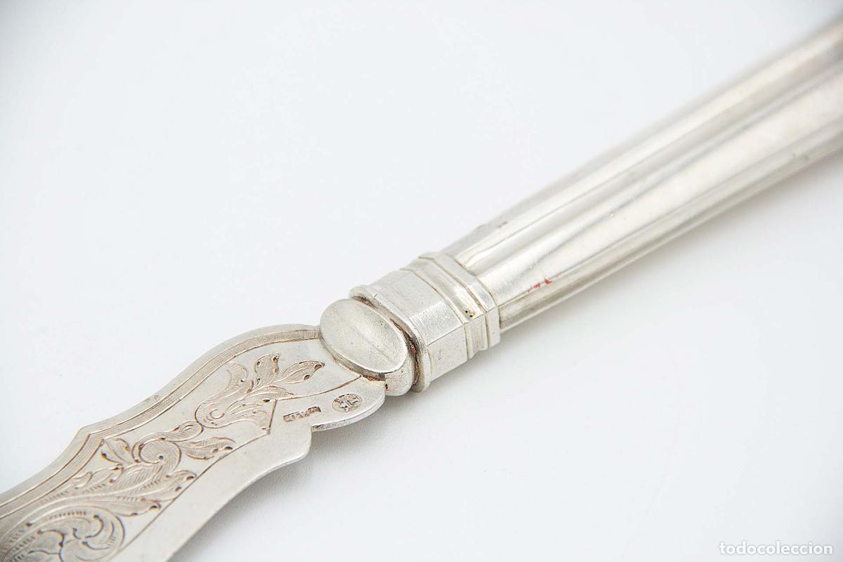 Antig&uuml;edades: Cuchillo y tenedor para pescado, de plata. - Foto 2