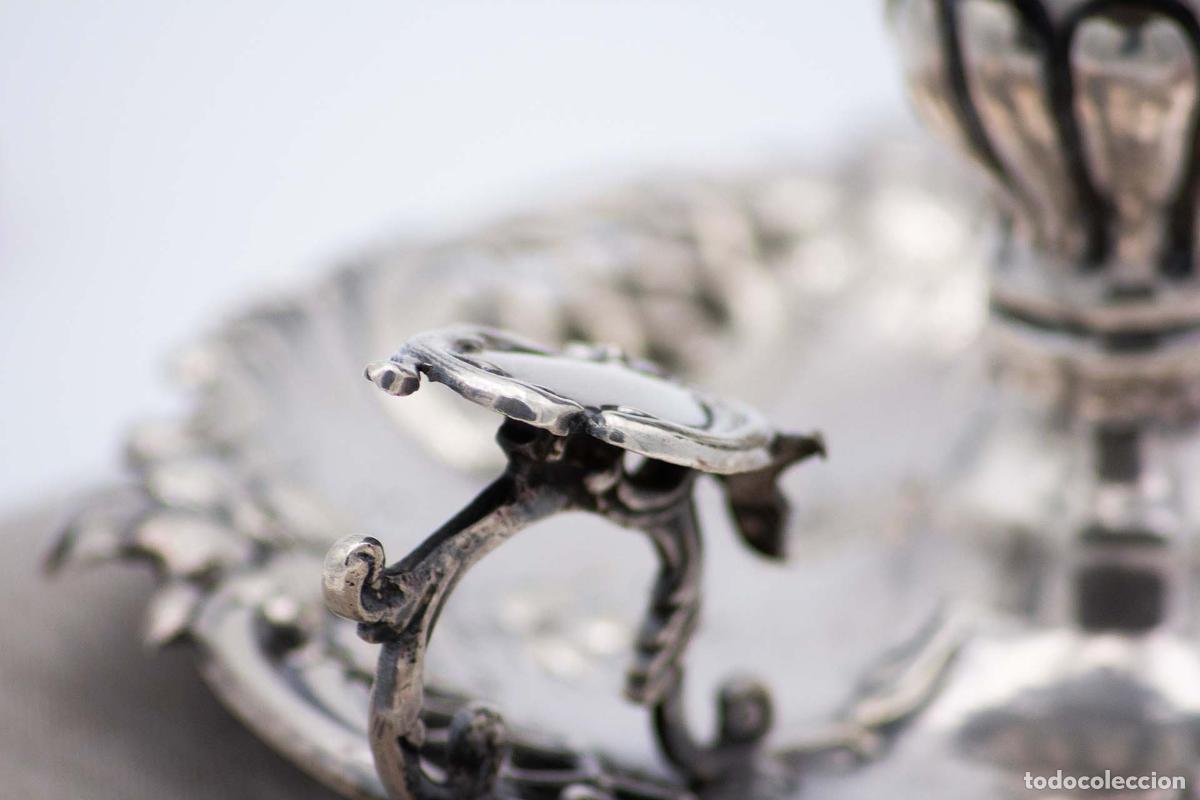 Antig&uuml;edades: Candelabro de mano, en plata - Foto 7