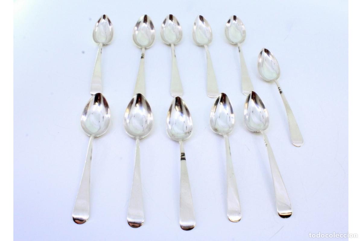 Antig&uuml;edades: Juego de 11 cucharillas de plata - Foto 2