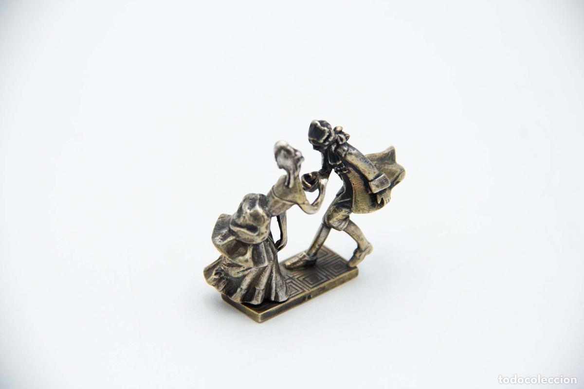 Antig&uuml;edades: Estatuillas de bailarinas, en plata. - Foto 2