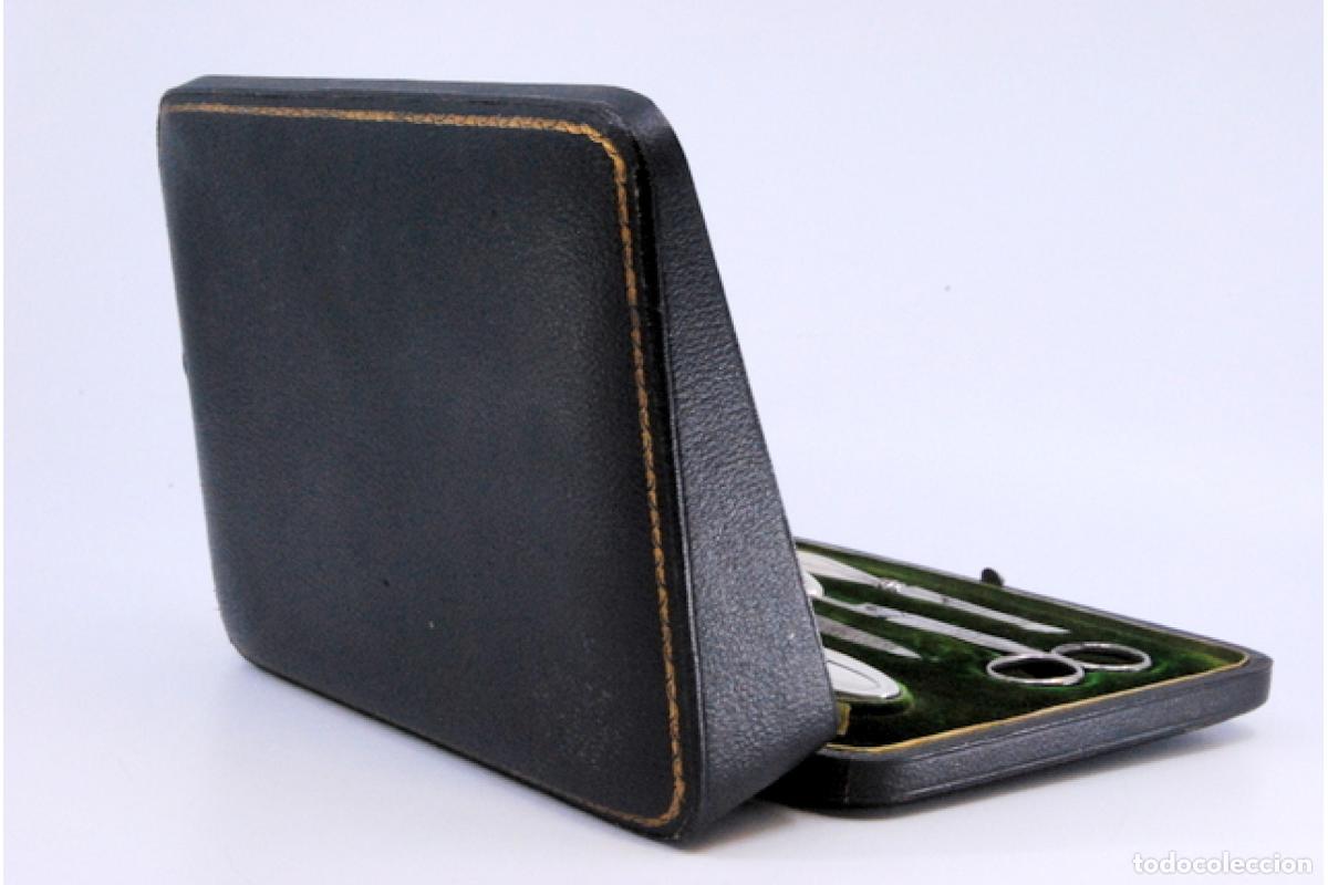 Antig&uuml;edades: Set de manicura de plata con estuche. - Foto 4