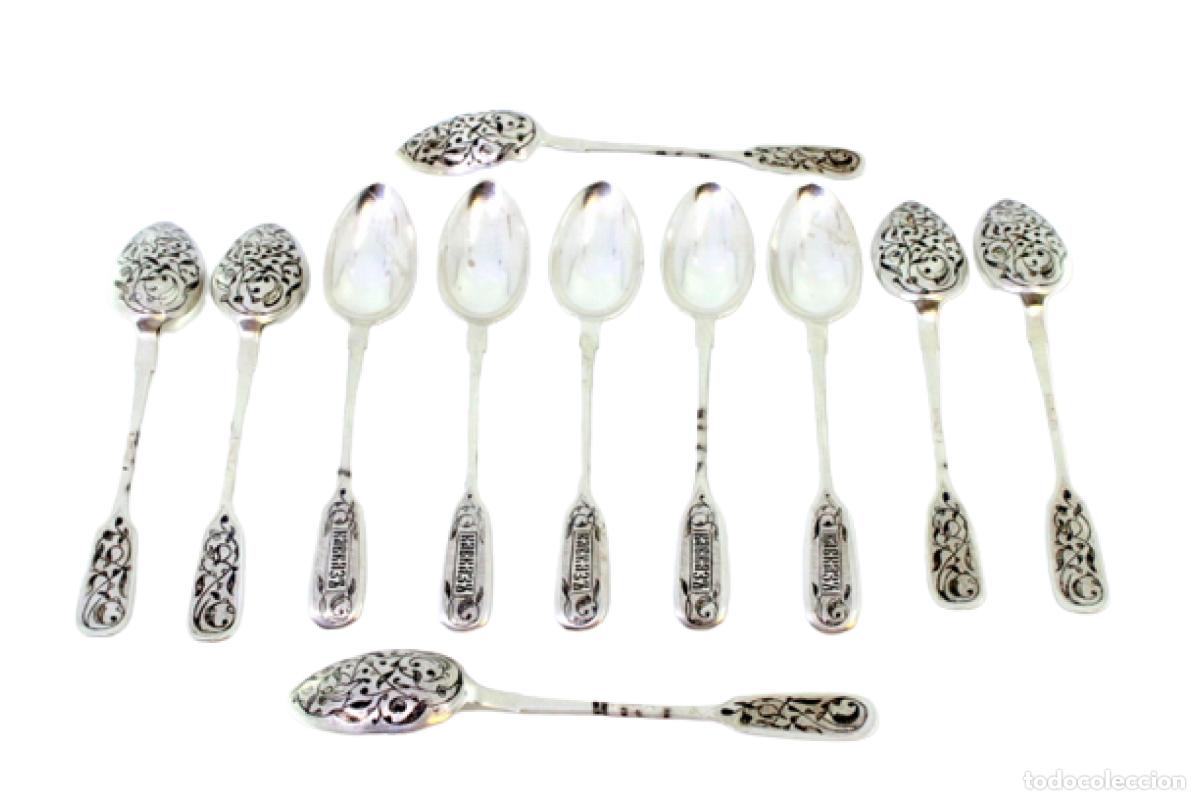 Antig&uuml;edades: Juego de 11 cucharas de postre de plata rusa. - Foto 1