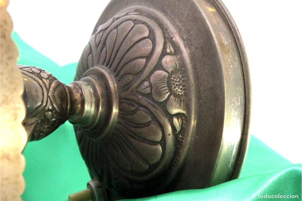 Antig&uuml;edades: Par de l&aacute;mparas de mesa de platas - Foto 4