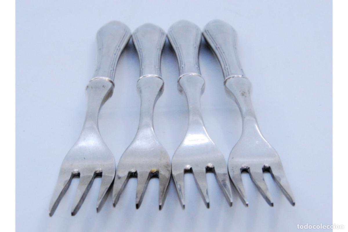 Antig&uuml;edades: Juego de 4 tenedores de plata - Foto 5