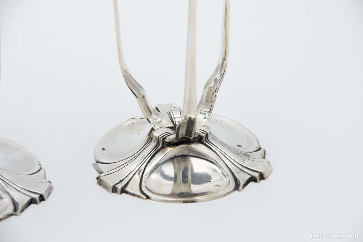 Antig&uuml;edades: Par de candelabros de plata - Foto 3