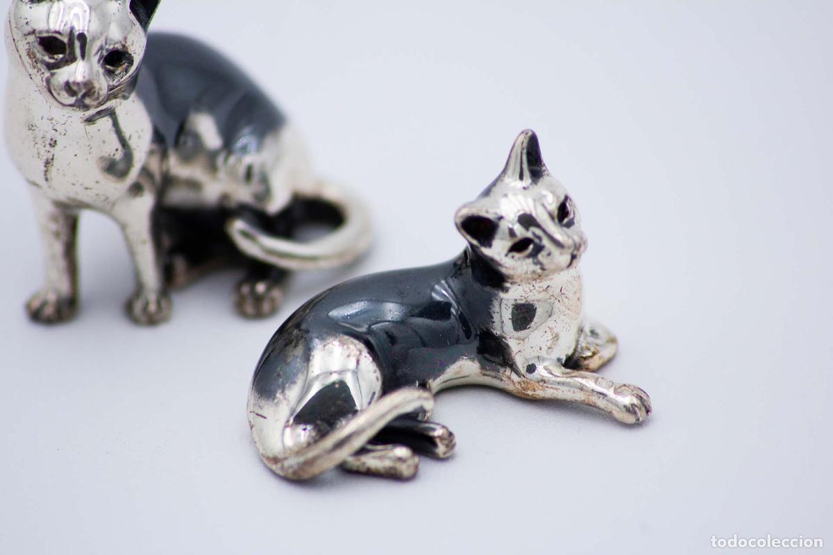 Antig&uuml;edades: Una pareja de gatos de platas - Foto 2