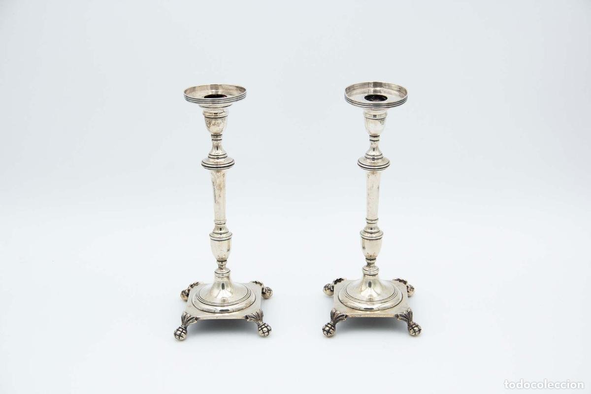 Antig&uuml;edades: Par de candelabros de plata - Foto 1