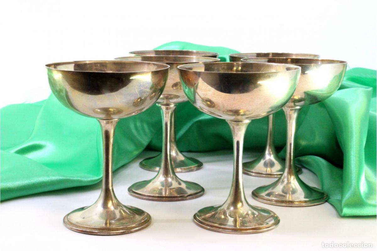 Antig&uuml;edades: Juego de 6 copas de champ&aacute;n de platas - Foto 2