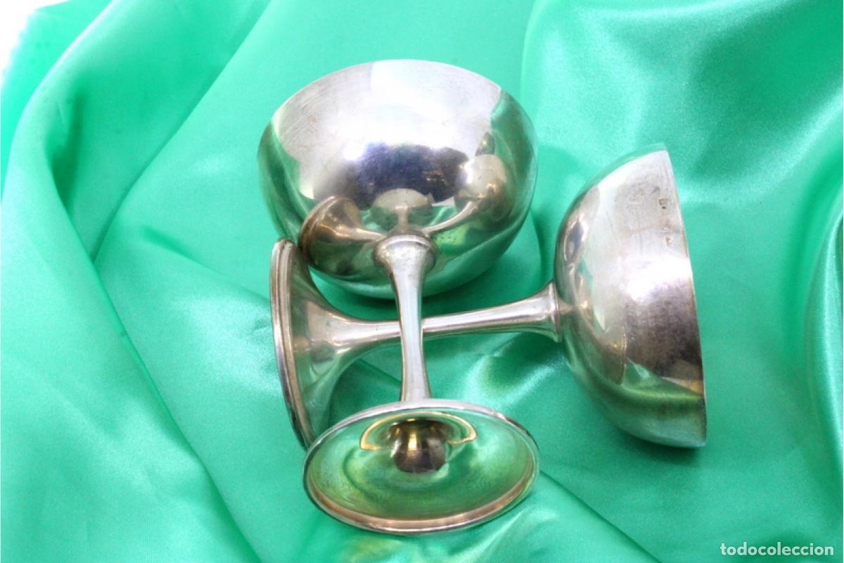 Antig&uuml;edades: Juego de 6 copas de champ&aacute;n de platas - Foto 4