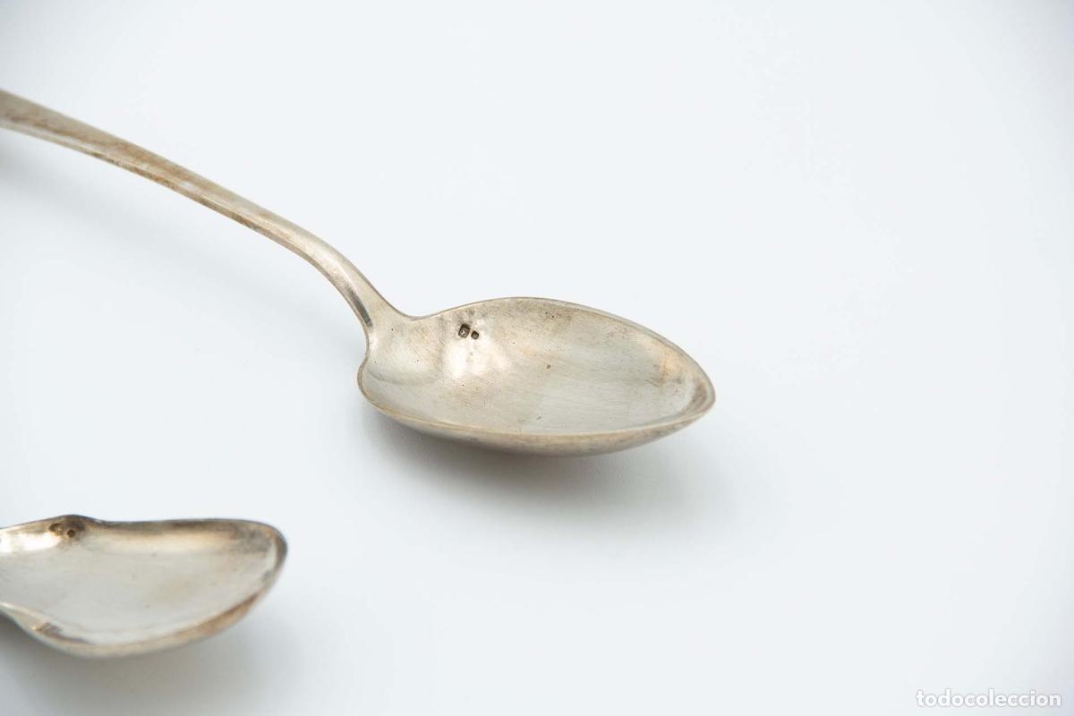 Antig&uuml;edades: Juego de 3 cucharas para servir, de plata. - Foto 2
