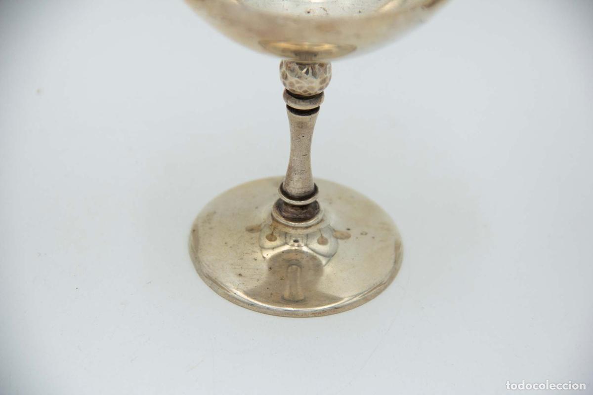 Antig&uuml;edades: Juego de 6 copas de champ&aacute;n de platas - Foto 2