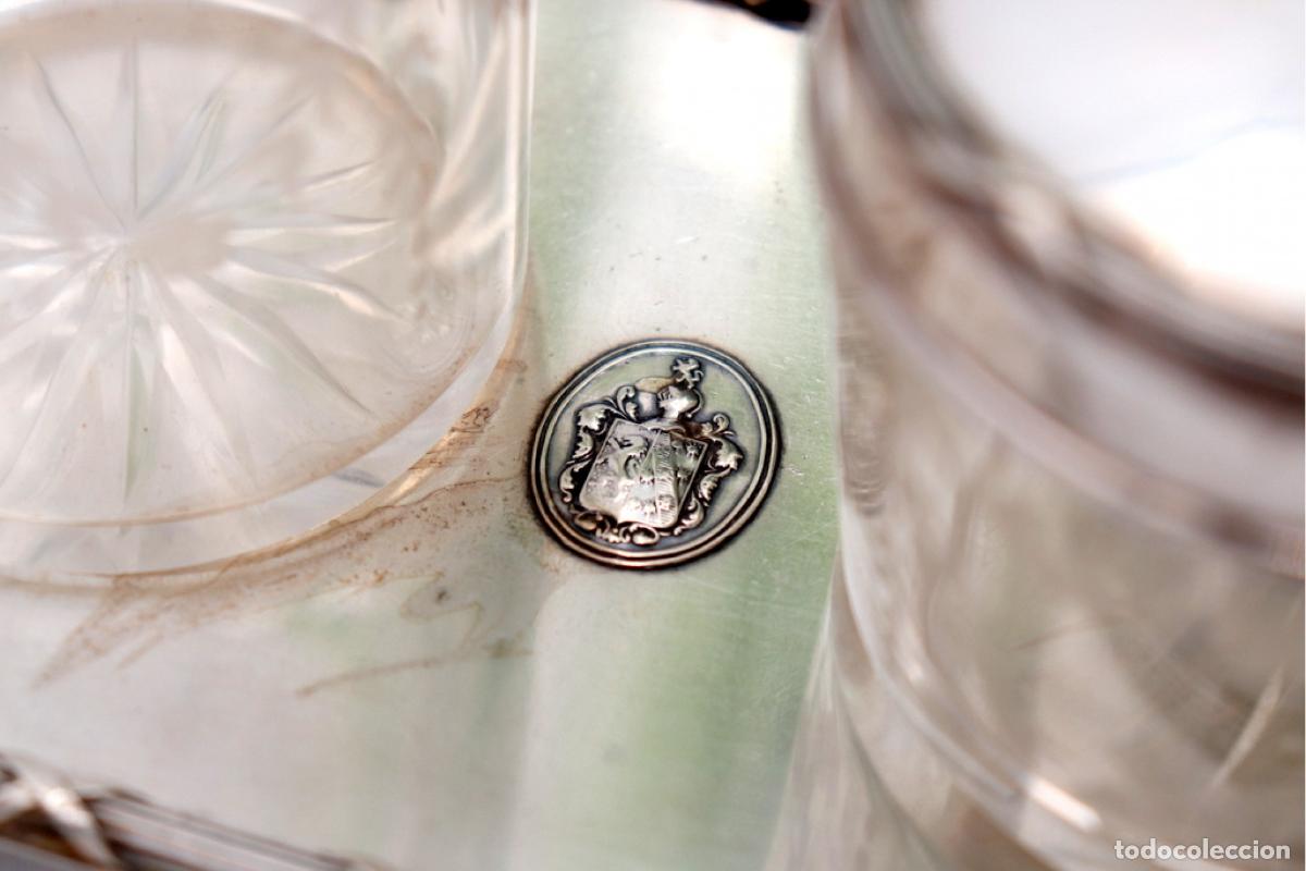 Antig&uuml;edades: Conjunto de belleza de plata - Foto 4