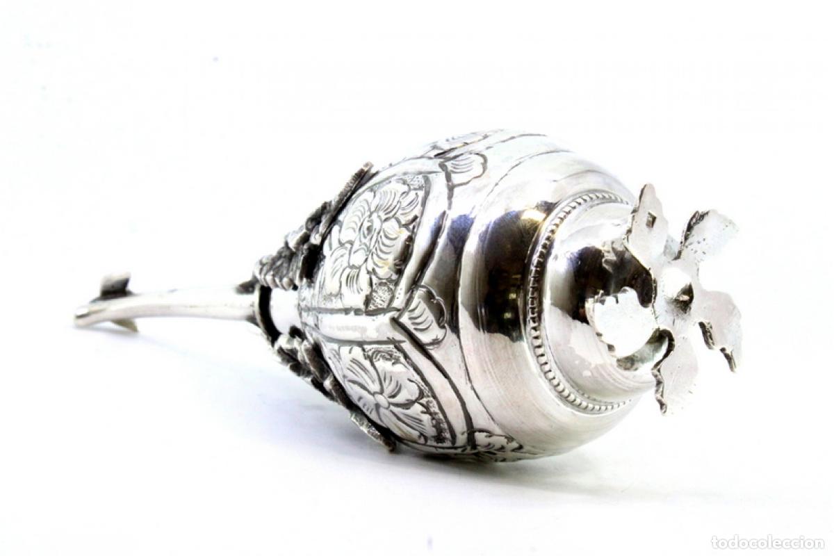 Antig&uuml;edades: Jarra de plata para agua de rosas. - Foto 4
