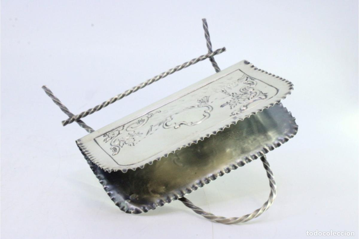 Antig&uuml;edades: Servilletero de plata - Foto 3