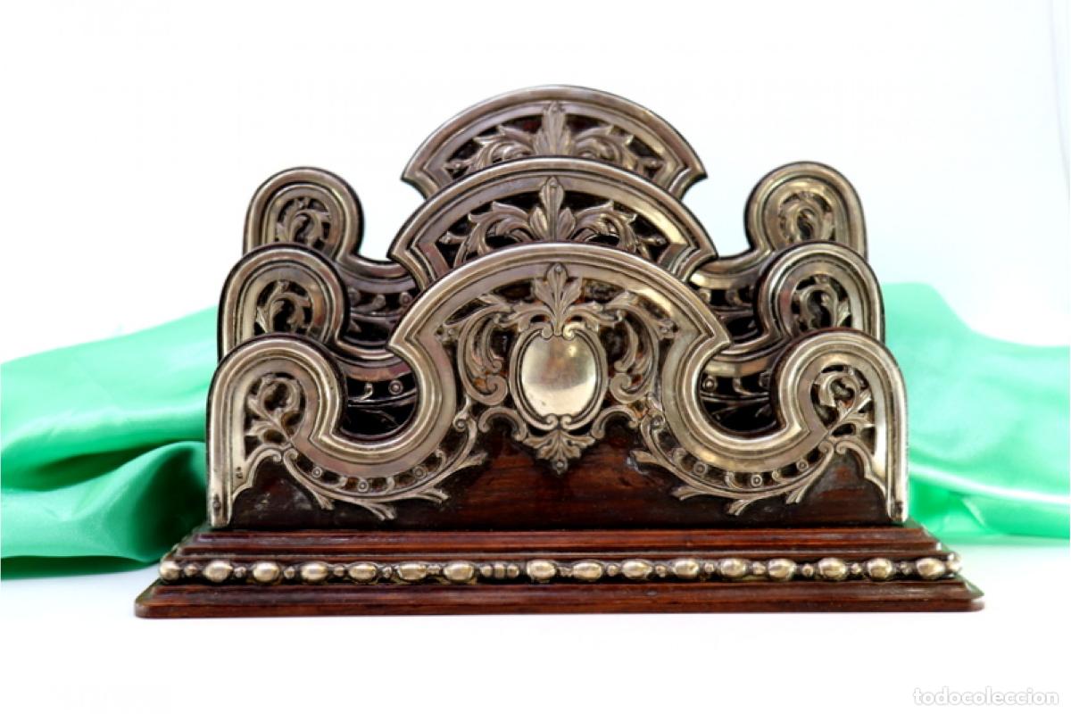 Antig&uuml;edades: Portacartas, hecho de madera y plata. - Foto 1