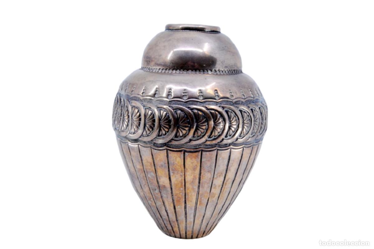 Antig&uuml;edades: olla de plata - Foto 1