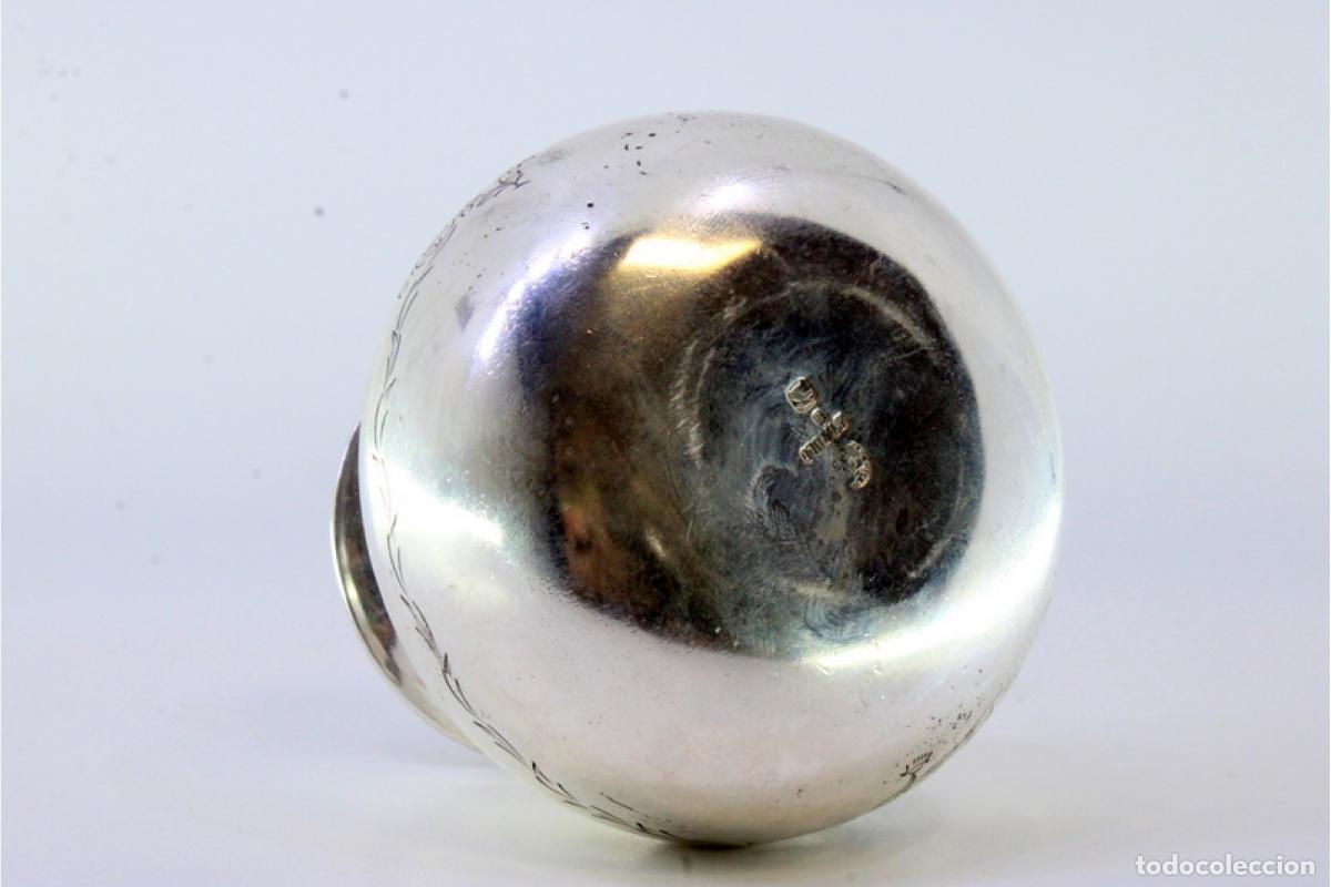 Antig&uuml;edades: olla de plata - Foto 2
