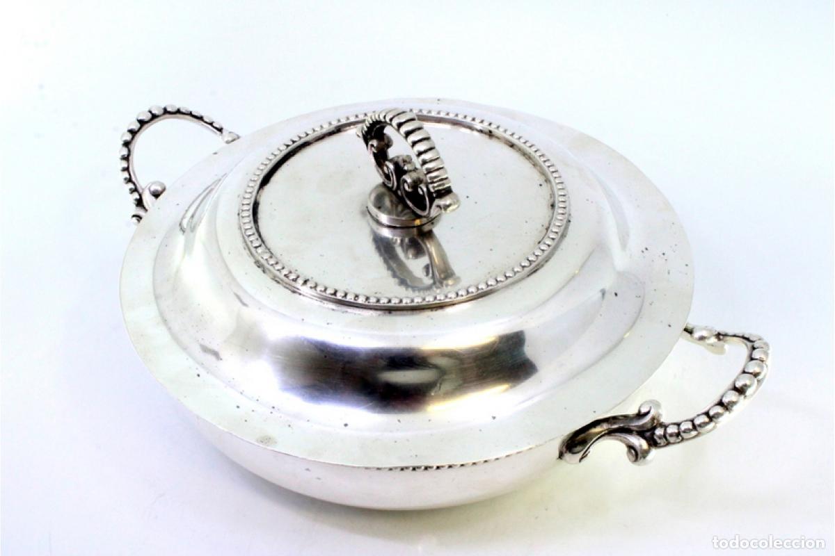 Antig&uuml;edades: Plato con tapa, de plata - Foto 9