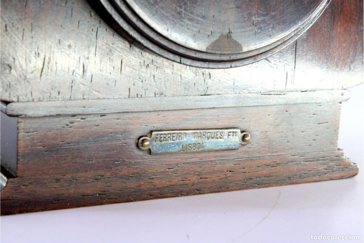 Antig&uuml;edades: Reloj de mesa, de madera y plata. - Foto 5