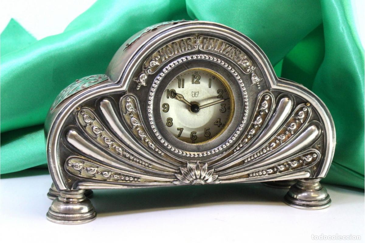 Antig&uuml;edades: Reloj de mesa, de madera y plata. - Foto 8